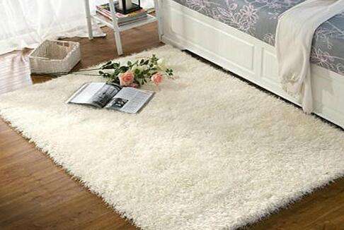 地毯.jpg 地毯.jpg