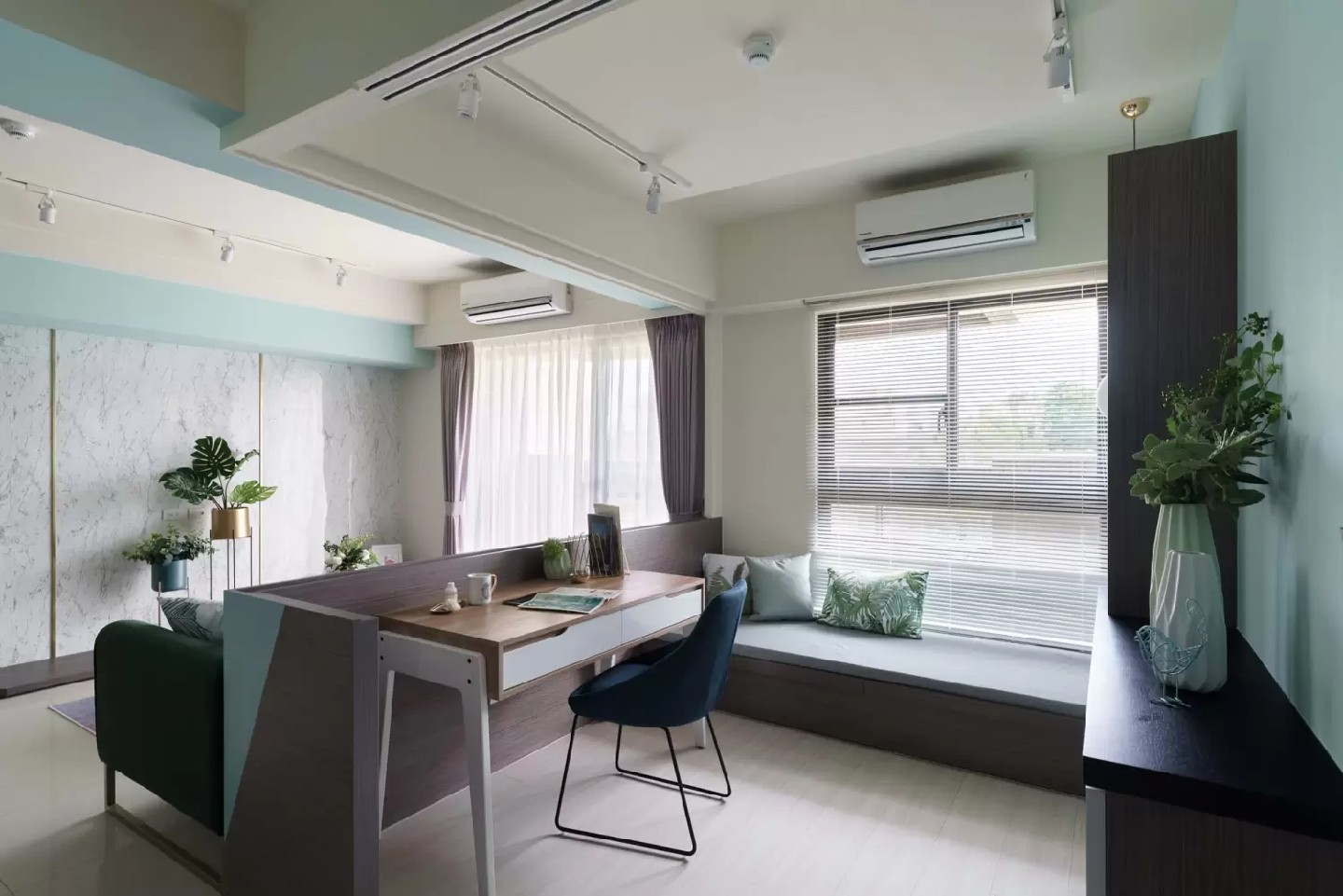 現(xiàn)代北歐風(fēng)格效果圖賞析 漸變藍的純凈空間 現(xiàn)代北歐風(fēng)格效果圖賞析 漸變藍的純凈空間