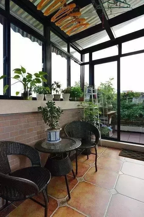 房子裝修陽(yáng)臺(tái)設(shè)計(jì)改造方案 陽(yáng)臺(tái)這樣設(shè)計(jì)太實(shí)用了 房子裝修陽(yáng)臺(tái)設(shè)計(jì)改造方案 陽(yáng)臺(tái)這樣設(shè)計(jì)太實(shí)用了